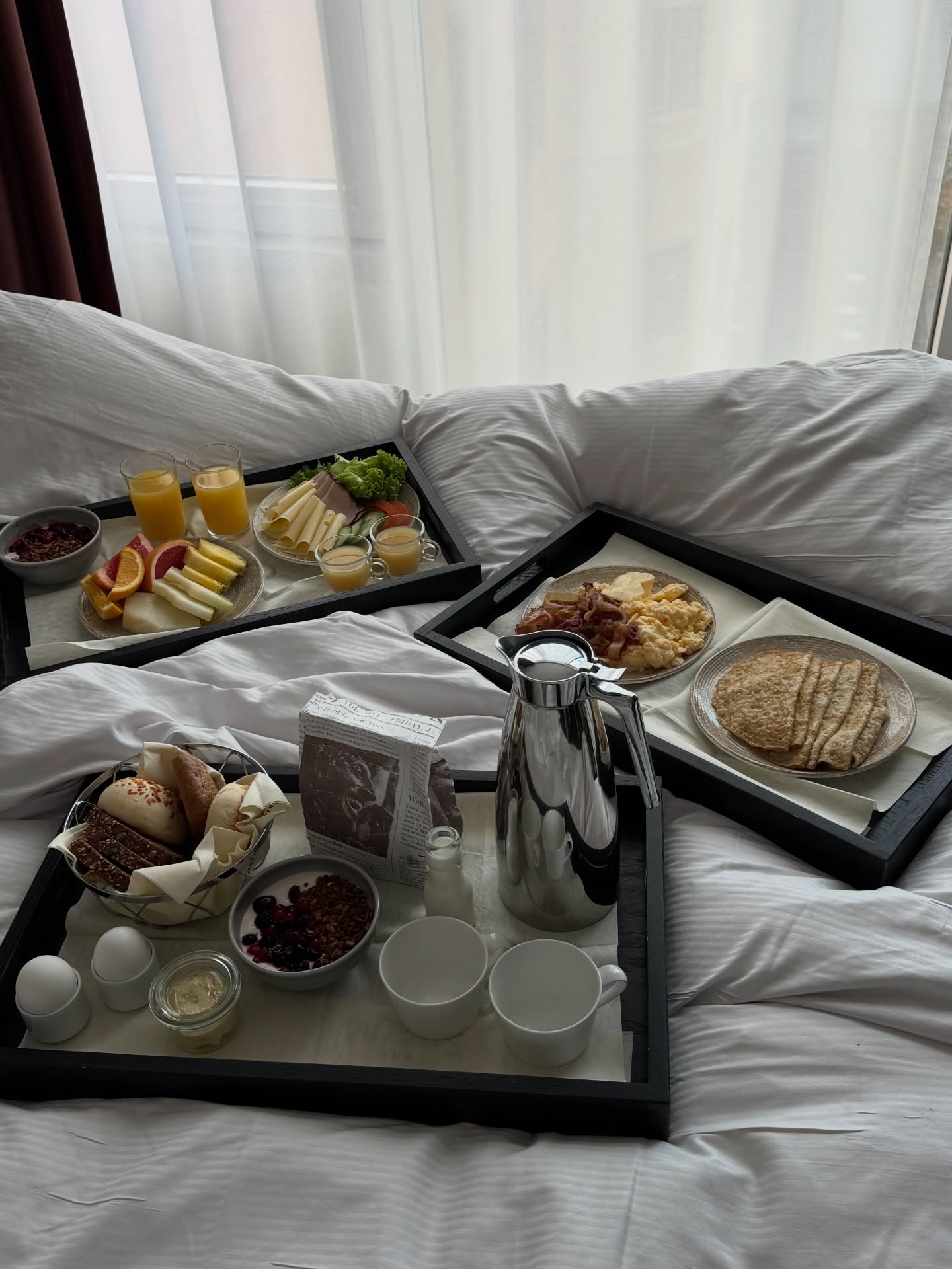 frukost på hotellrummet